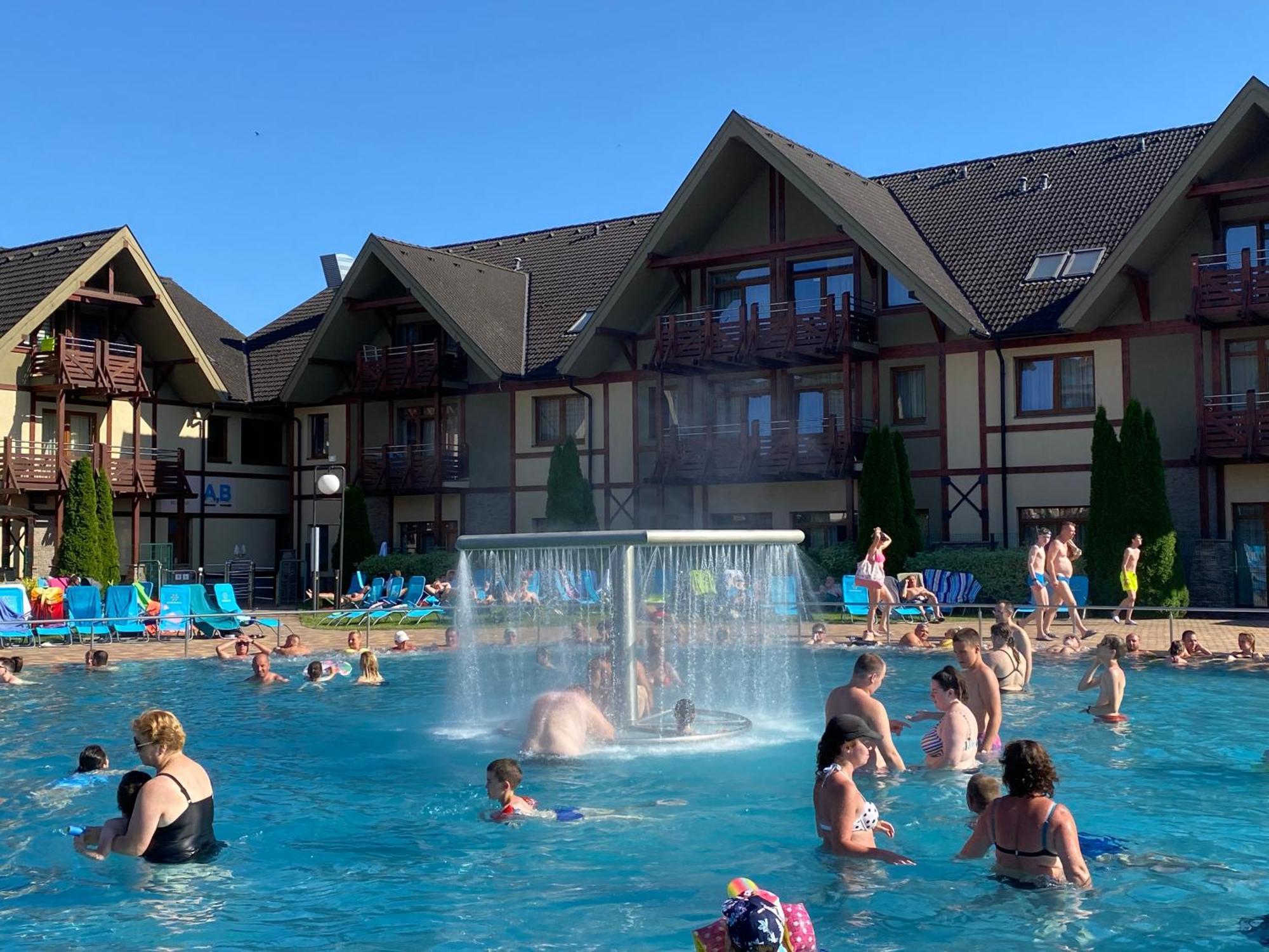 Apartment Family Besenova - Free Swimming Pool Exterior foto